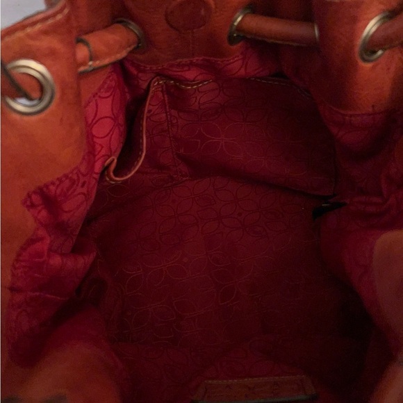 Fossil Elegant Red Leather Bucket Women's Bag - Picture 12 of 16